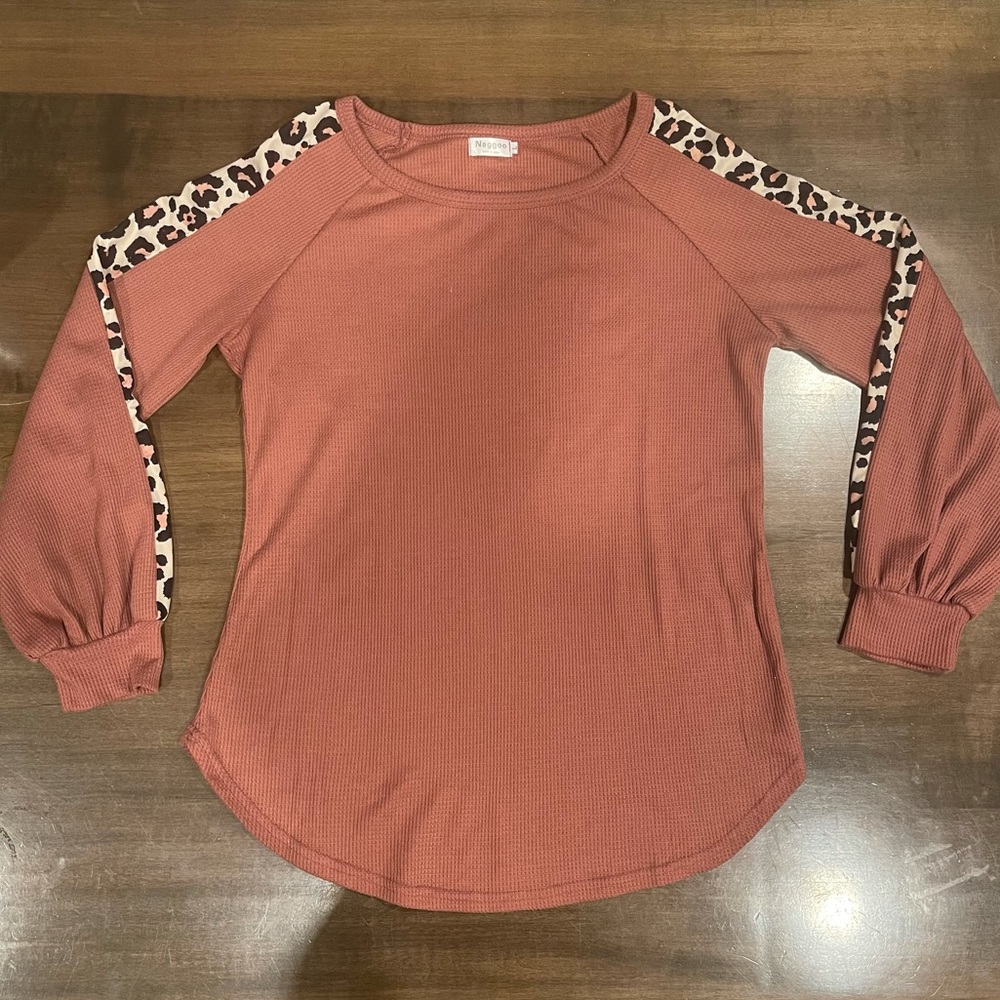 Naggoo Long Sleeve Top